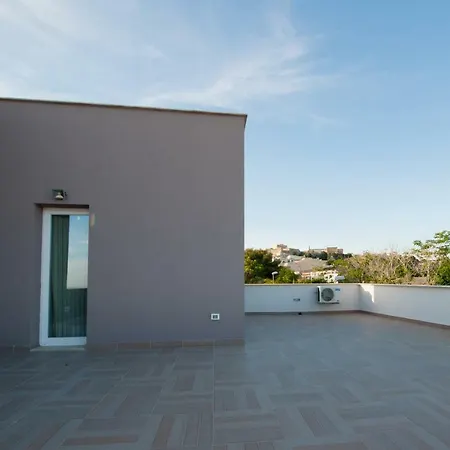 La Terrazza Di Harmakhis Penzion 4*